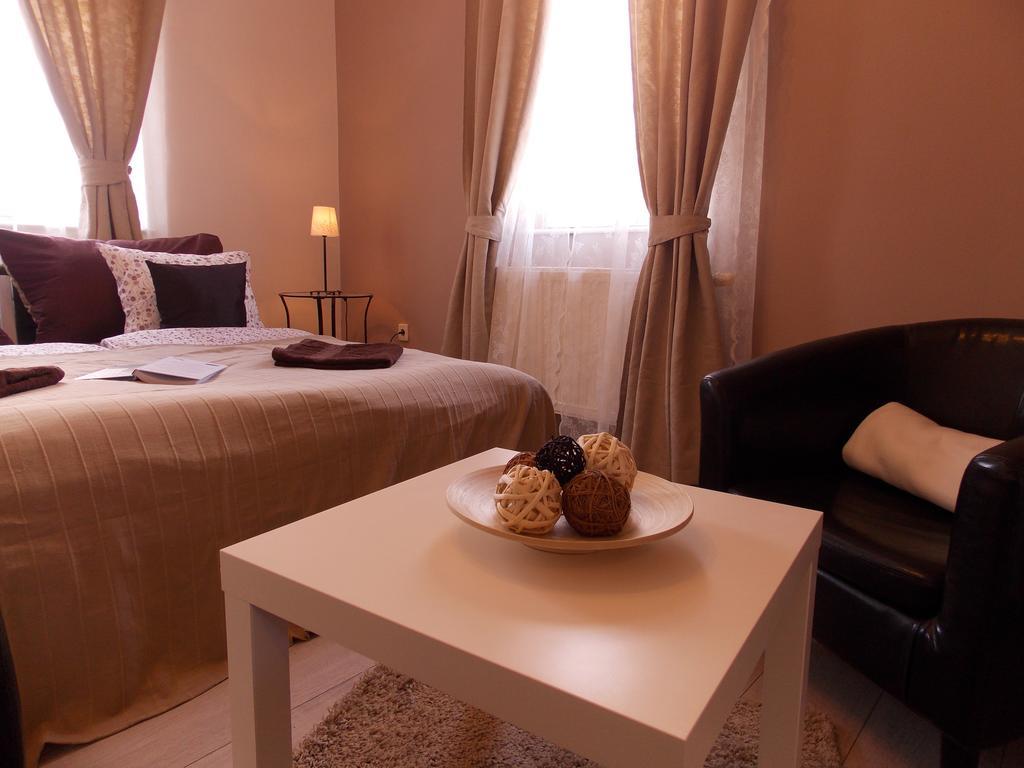 Éden Villa Családi Apartmanház Balatonfüred Camera foto