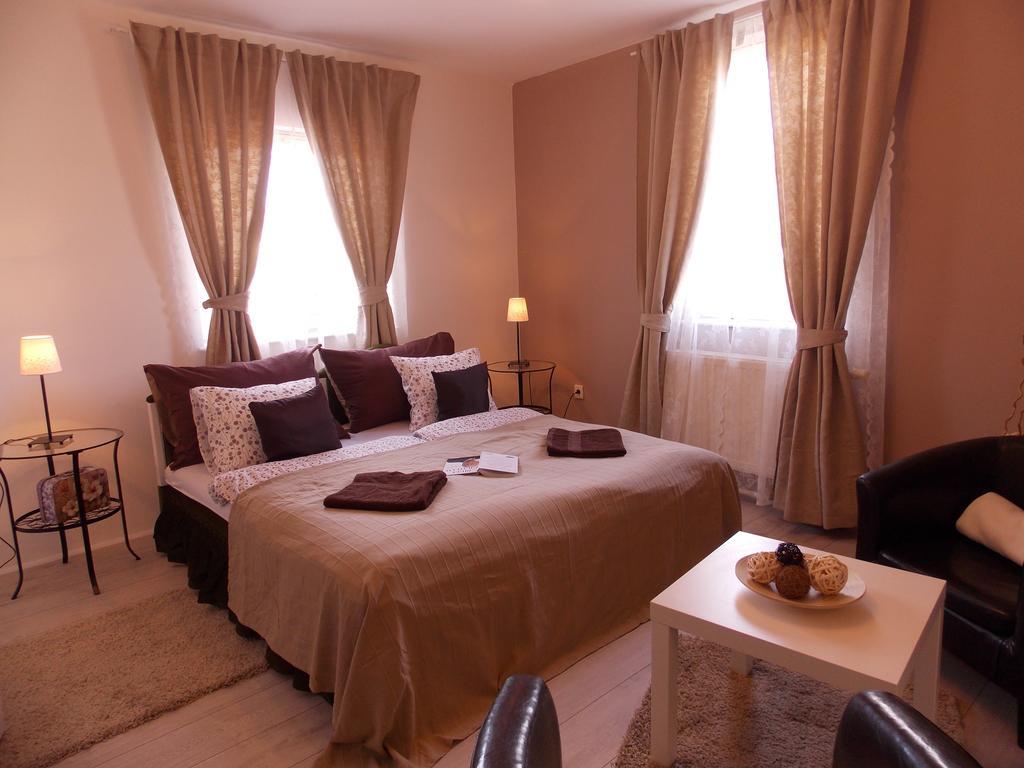 Éden Villa Családi Apartmanház Balatonfüred Esterno foto