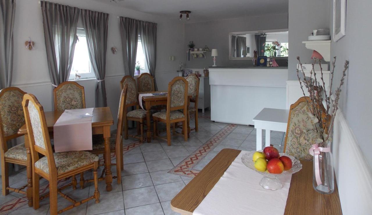 Éden Villa Családi Apartmanház Balatonfüred Esterno foto
