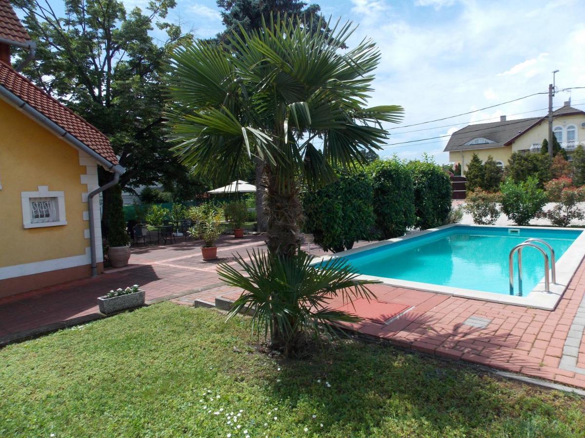 Éden Villa Családi Apartmanház Balatonfüred Esterno foto