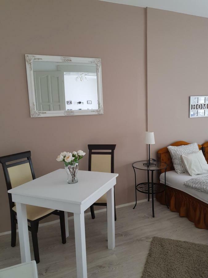 Éden Villa Családi Apartmanház Balatonfüred Esterno foto