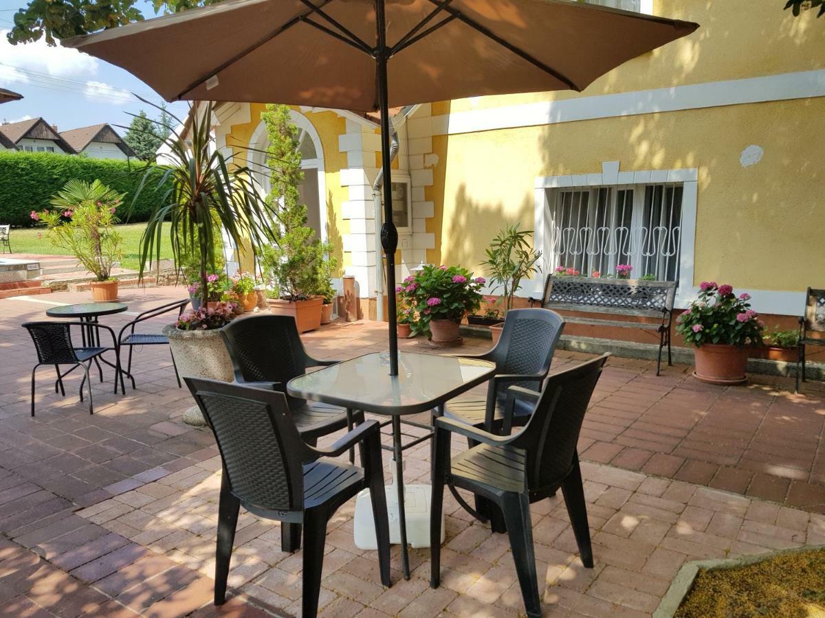 Éden Villa Családi Apartmanház Balatonfüred Esterno foto